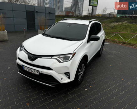 Білий Тойота РАВ 4, об'ємом двигуна 2.49 л та пробігом 173 тис. км за 16100 $, фото 5 на Automoto.ua