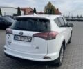 Білий Тойота РАВ 4, об'ємом двигуна 2.5 л та пробігом 97 тис. км за 16800 $, фото 1 на Automoto.ua