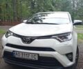 Білий Тойота РАВ 4, об'ємом двигуна 1.99 л та пробігом 215 тис. км за 19500 $, фото 1 на Automoto.ua