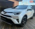 Білий Тойота РАВ 4, об'ємом двигуна 2.49 л та пробігом 108 тис. км за 23999 $, фото 1 на Automoto.ua