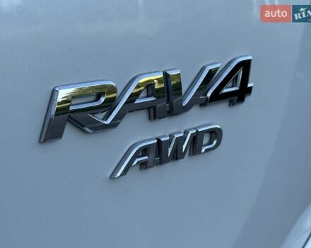Белый Тойота РАВ 4, объемом двигателя 1.99 л и пробегом 110 тыс. км за 19999 $, фото 24 на Automoto.ua