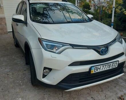 Тойота РАВ 4 2016 у Одесі на Automoto.ua Білий Тойота РАВ 4, об'ємом двигуна 2.49 л та пробігом 98 тис. км за 21900 $, фото 8 на Automoto.ua