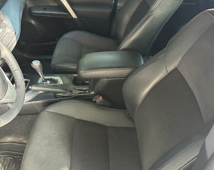 Белый Тойота РАВ 4, объемом двигателя 2.5 л и пробегом 147 тыс. км за 20399 $, фото 8 на Automoto.ua