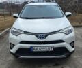Белый Тойота РАВ 4, объемом двигателя 2.49 л и пробегом 130 тыс. км за 22300 $, фото 1 на Automoto.ua