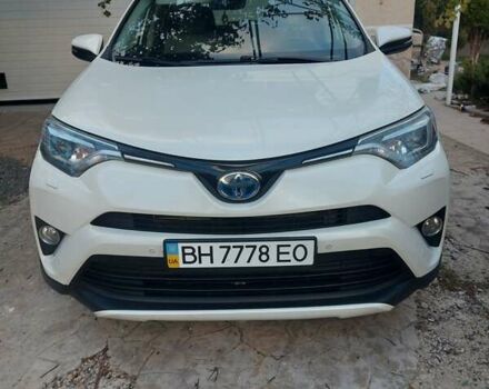 Тойота РАВ 4 2016 у Одесі на Automoto.ua Білий Тойота РАВ 4, об'ємом двигуна 2.49 л та пробігом 98 тис. км за 21900 $, фото 6 на Automoto.ua