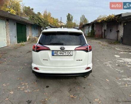 Білий Тойота РАВ 4, об'ємом двигуна 1.99 л та пробігом 149 тис. км за 19500 $, фото 5 на Automoto.ua
