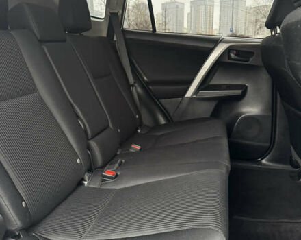 Білий Тойота РАВ 4, об'ємом двигуна 2.49 л та пробігом 173 тис. км за 16100 $, фото 22 на Automoto.ua