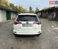 Білий Тойота РАВ 4, об'ємом двигуна 1.99 л та пробігом 149 тис. км за 19500 $, фото 5 на Automoto.ua