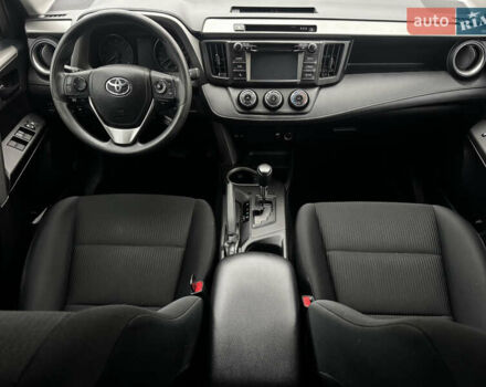 Білий Тойота РАВ 4, об'ємом двигуна 2.49 л та пробігом 173 тис. км за 16100 $, фото 25 на Automoto.ua