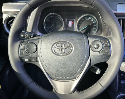 Белый Тойота РАВ 4, объемом двигателя 2.5 л и пробегом 147 тыс. км за 20399 $, фото 19 на Automoto.ua