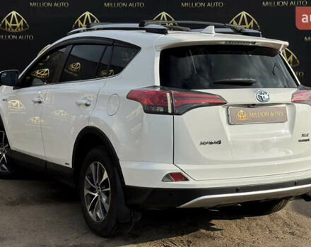 Белый Тойота РАВ 4, объемом двигателя 2.49 л и пробегом 114 тыс. км за 21999 $, фото 7 на Automoto.ua