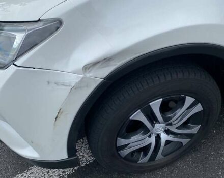 Белый Тойота РАВ 4, объемом двигателя 2.2 л и пробегом 90 тыс. км за 26000 $, фото 5 на Automoto.ua