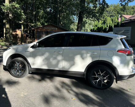 Белый Тойота РАВ 4, объемом двигателя 2.5 л и пробегом 147 тыс. км за 20399 $, фото 7 на Automoto.ua