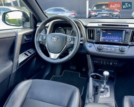 Тойота РАВ 4 2016 в Киеве на Automoto.ua Белый Тойота РАВ 4, объемом двигателя 2.5 л и пробегом 165 тыс. км за 22200 $, фото 22 на Automoto.ua