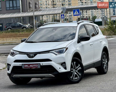 Тойота РАВ 4 2016 у Києві на Automoto.ua Білий Тойота РАВ 4, об'ємом двигуна 2.49 л та пробігом 173 тис. км за 17200 $, фото 59 на Automoto.ua