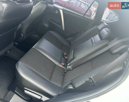 Белый Тойота РАВ 4, объемом двигателя 2.49 л и пробегом 72 тыс. км за 22900 $, фото 27 на Automoto.ua