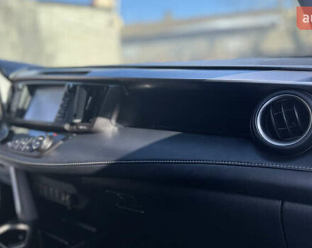 Белый Тойота РАВ 4, объемом двигателя 2.23 л и пробегом 206 тыс. км за 25799 $, фото 22 на Automoto.ua