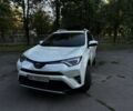 Білий Тойота РАВ 4, об'ємом двигуна 2.5 л та пробігом 139 тис. км за 21500 $, фото 1 на Automoto.ua