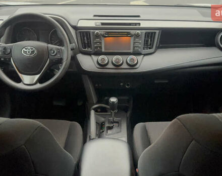 Білий Тойота РАВ 4, об'ємом двигуна 2.49 л та пробігом 173 тис. км за 16100 $, фото 27 на Automoto.ua