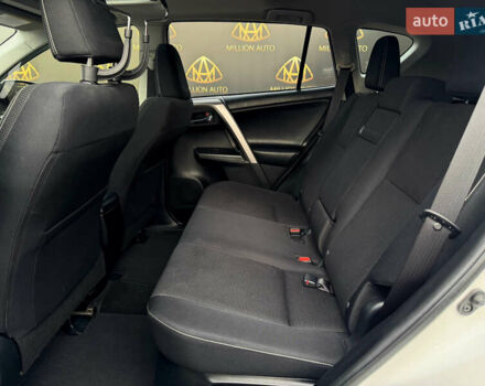 Белый Тойота РАВ 4, объемом двигателя 2.49 л и пробегом 114 тыс. км за 21999 $, фото 13 на Automoto.ua