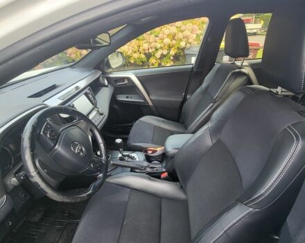 Белый Тойота РАВ 4, объемом двигателя 2.5 л и пробегом 114 тыс. км за 23989 $, фото 7 на Automoto.ua