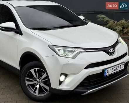 Белый Тойота РАВ 4, объемом двигателя 1.99 л и пробегом 110 тыс. км за 19999 $, фото 18 на Automoto.ua
