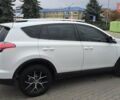 Белый Тойота РАВ 4, объемом двигателя 2.23 л и пробегом 190 тыс. км за 23000 $, фото 7 на Automoto.ua