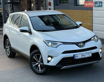 Тойота РАВ 4 2016 в Белой Церкве на Automoto.ua Белый Тойота РАВ 4, объемом двигателя 1.99 л и пробегом 110 тыс. км за 22500 $, фото 15 на Automoto.ua