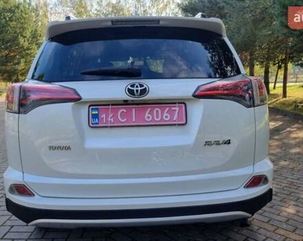 Білий Тойота РАВ 4, об'ємом двигуна 1.99 л та пробігом 204 тис. км за 21700 $, фото 11 на Automoto.ua