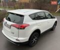 Белый Тойота РАВ 4, объемом двигателя 2.49 л и пробегом 71 тыс. км за 24800 $, фото 17 на Automoto.ua