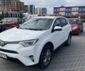 Белый Тойота РАВ 4, объемом двигателя 2.5 л и пробегом 150 тыс. км за 15000 $, фото 5 на Automoto.ua