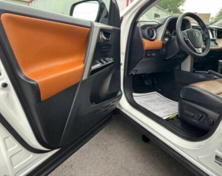 Білий Тойота РАВ 4, об'ємом двигуна 0 л та пробігом 65 тис. км за 253 $, фото 11 на Automoto.ua