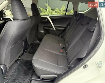 Белый Тойота РАВ 4, объемом двигателя 1.99 л и пробегом 110 тыс. км за 20900 $, фото 40 на Automoto.ua