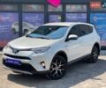 Белый Тойота РАВ 4, объемом двигателя 2.49 л и пробегом 127 тыс. км за 22700 $, фото 1 на Automoto.ua