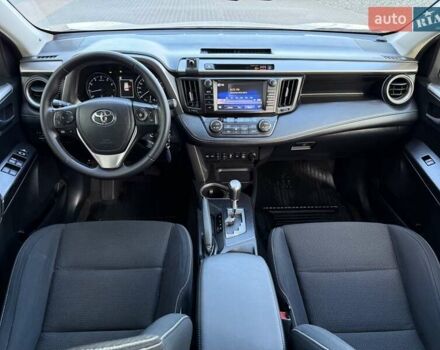 Тойота РАВ 4 2016 в Белой Церкве на Automoto.ua Белый Тойота РАВ 4, объемом двигателя 1.99 л и пробегом 110 тыс. км за 22500 $, фото 50 на Automoto.ua