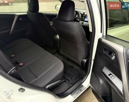 Белый Тойота РАВ 4, объемом двигателя 1.99 л и пробегом 110 тыс. км за 20900 $, фото 39 на Automoto.ua