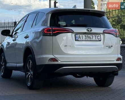 Тойота РАВ 4 2016 в Белой Церкве на Automoto.ua Белый Тойота РАВ 4, объемом двигателя 1.99 л и пробегом 110 тыс. км за 22500 $, фото 30 на Automoto.ua