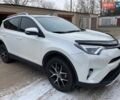 Белый Тойота РАВ 4, объемом двигателя 2.23 л и пробегом 101 тыс. км за 23800 $, фото 1 на Automoto.ua
