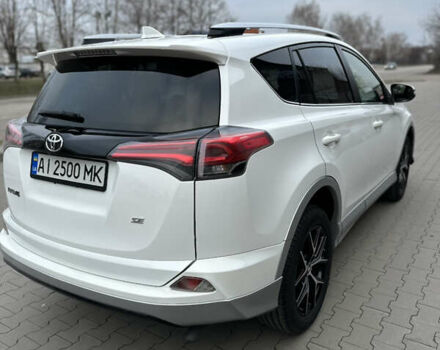 Білий Тойота РАВ 4, об'ємом двигуна 2.49 л та пробігом 88 тис. км за 20300 $, фото 4 на Automoto.ua