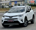 Тойота РАВ 4 2016 у Києві на Automoto.ua Білий Тойота РАВ 4, об'ємом двигуна 2.49 л та пробігом 173 тис. км за 17200 $, фото 60 на Automoto.ua