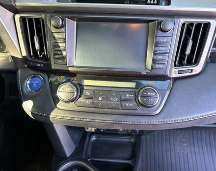 Белый Тойота РАВ 4, объемом двигателя 2.5 л и пробегом 147 тыс. км за 20399 $, фото 18 на Automoto.ua