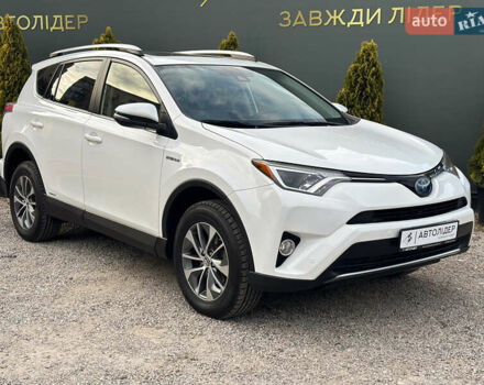 Белый Тойота РАВ 4, объемом двигателя 2.49 л и пробегом 45 тыс. км за 22200 $, фото 1 на Automoto.ua