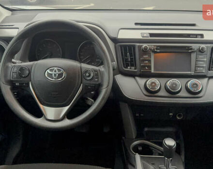 Білий Тойота РАВ 4, об'ємом двигуна 2.49 л та пробігом 173 тис. км за 16100 $, фото 28 на Automoto.ua