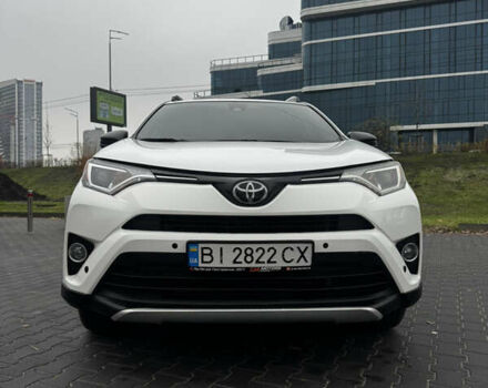 Білий Тойота РАВ 4, об'ємом двигуна 2.49 л та пробігом 173 тис. км за 16100 $, фото 17 на Automoto.ua