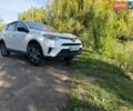 Білий Тойота РАВ 4, об'ємом двигуна 2.49 л та пробігом 252 тис. км за 18000 $, фото 1 на Automoto.ua