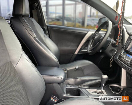 Білий Тойота РАВ 4, об'ємом двигуна 2.2 л та пробігом 288 тис. км за 22900 $, фото 16 на Automoto.ua