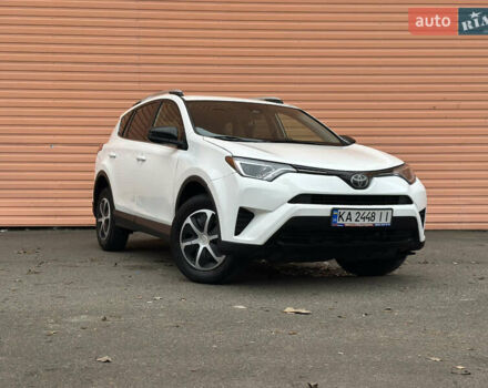 Белый Тойота РАВ 4, объемом двигателя 2.5 л и пробегом 183 тыс. км за 15490 $, фото 59 на Automoto.ua