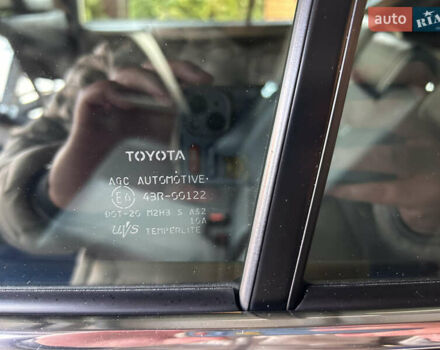Білий Тойота РАВ 4, об'ємом двигуна 2.49 л та пробігом 146 тис. км за 24000 $, фото 17 на Automoto.ua