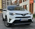 Білий Тойота РАВ 4, об'ємом двигуна 2 л та пробігом 93 тис. км за 21000 $, фото 1 на Automoto.ua