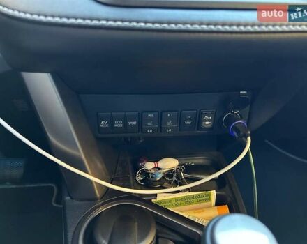 Белый Тойота РАВ 4, объемом двигателя 2.5 л и пробегом 108 тыс. км за 25300 $, фото 33 на Automoto.ua